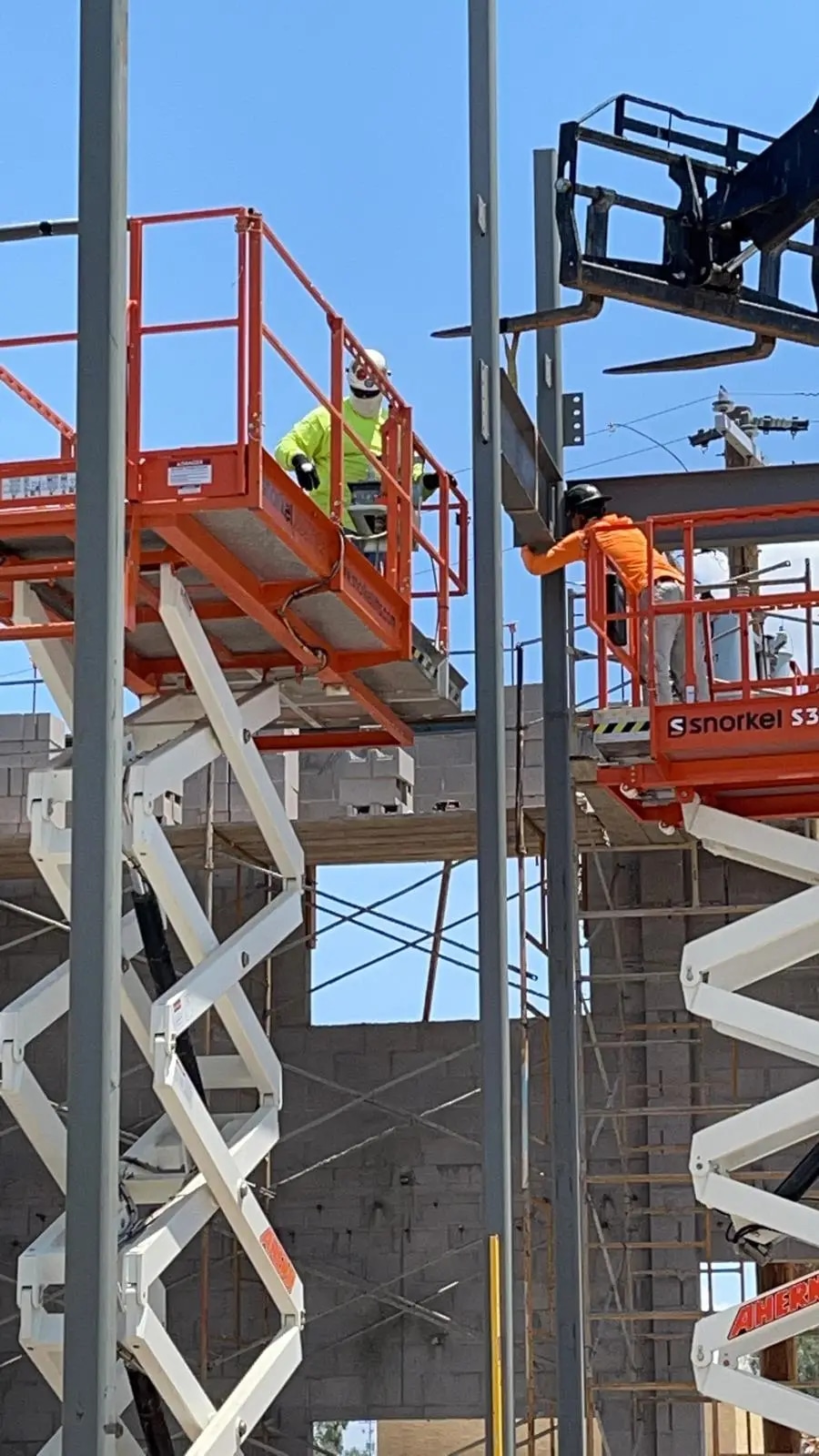 Structural steel installation at the DWD Builders mixed-use assembly building in Phoenix