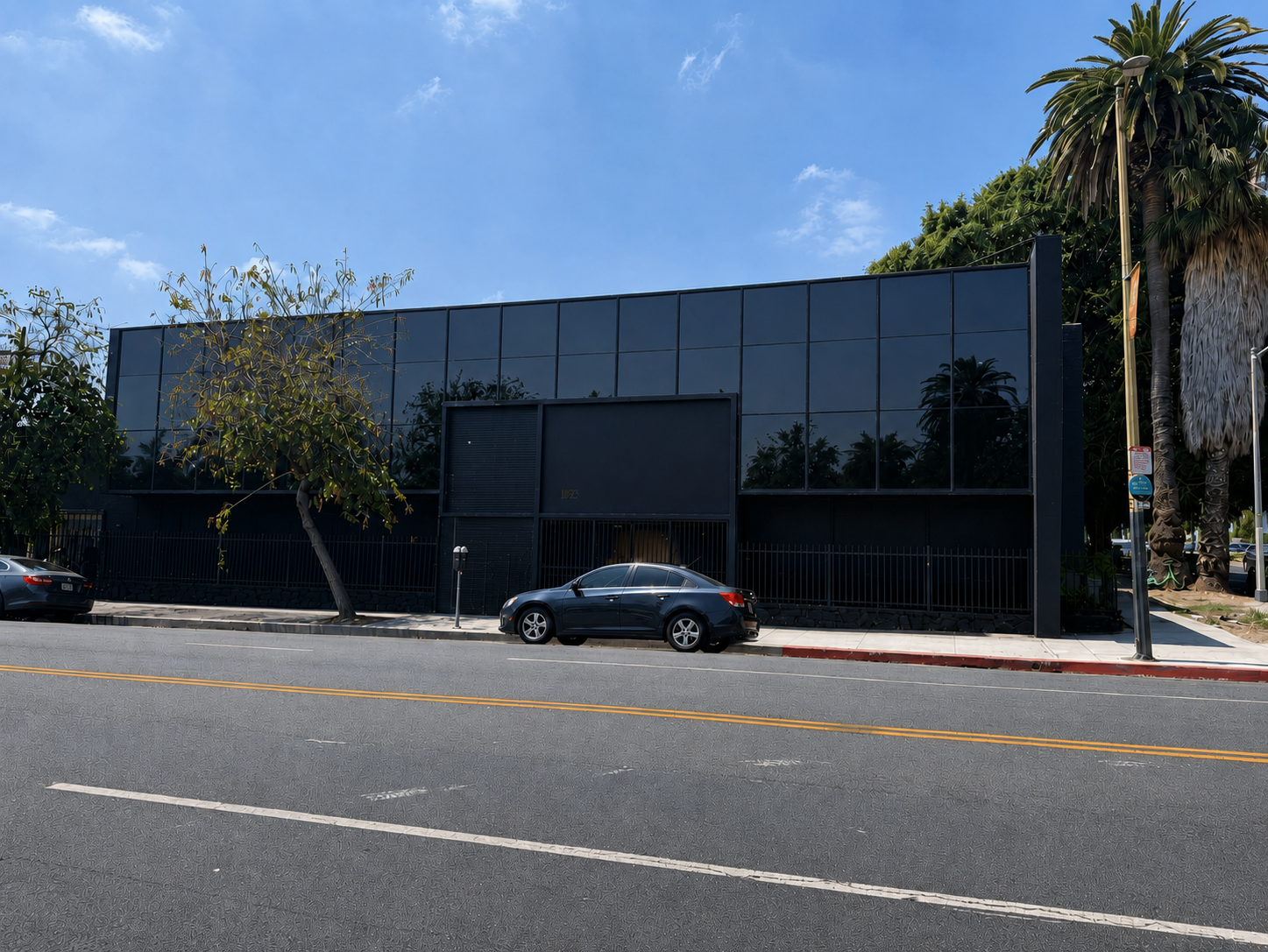 Speakeasy Fitness gym tenant improvement — 2828 Beverly Blvd, Los Angeles — photo 3